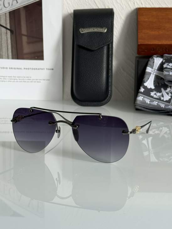 Picture of Chrome Hearts Sunglasses _SKUfw73585647fw